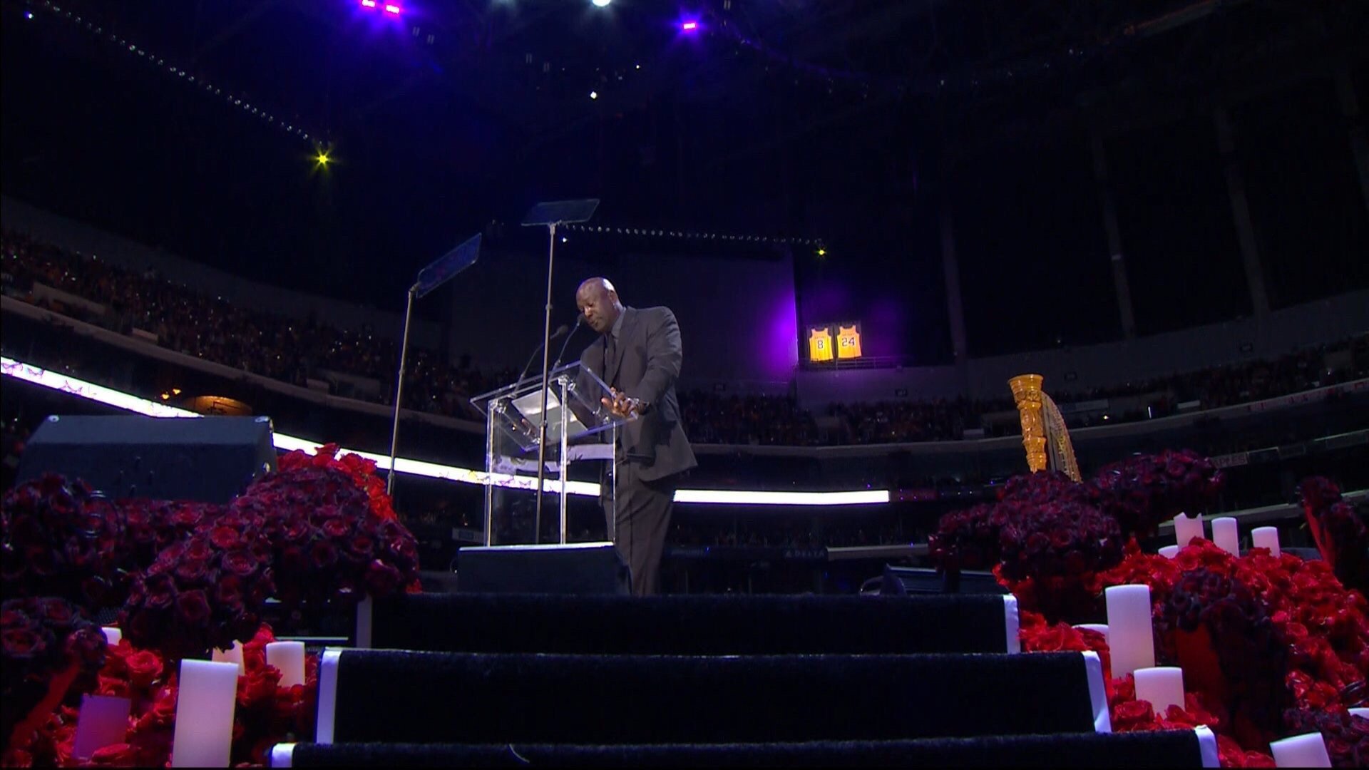 乔老爷子上台致辞,老爷子哭了