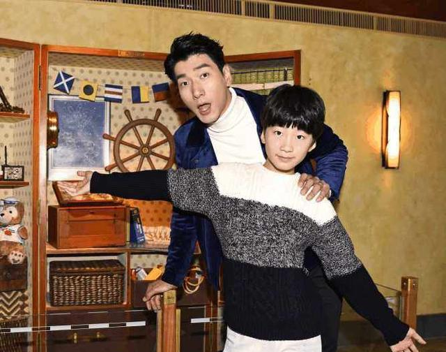 张亮猝不及防更博为妻子祝生 评论瞬间炸锅:听说你儿媳妇也在