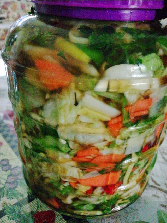 云南玉溪捞腌菜游戏 捞腌菜怎么玩最有技巧