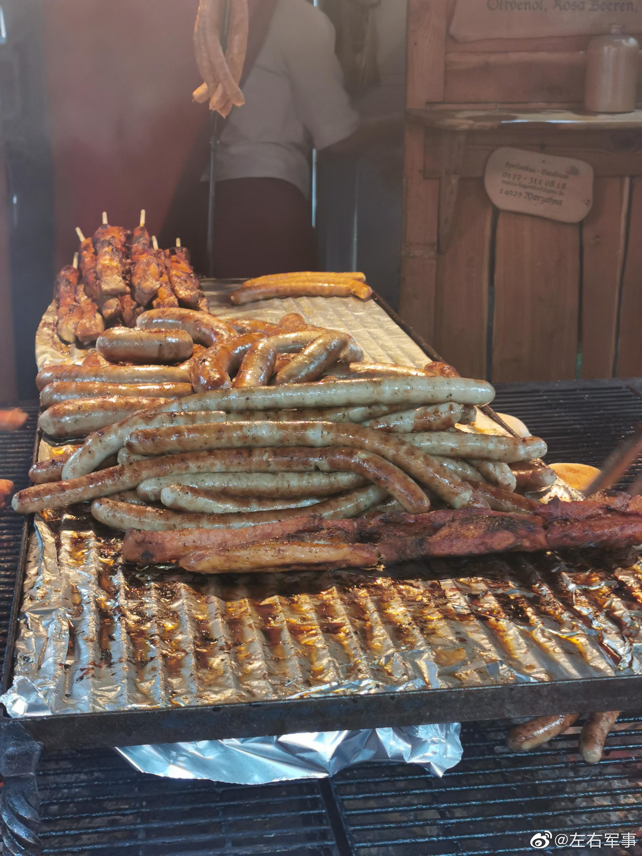 中世纪节上的德国烤肉