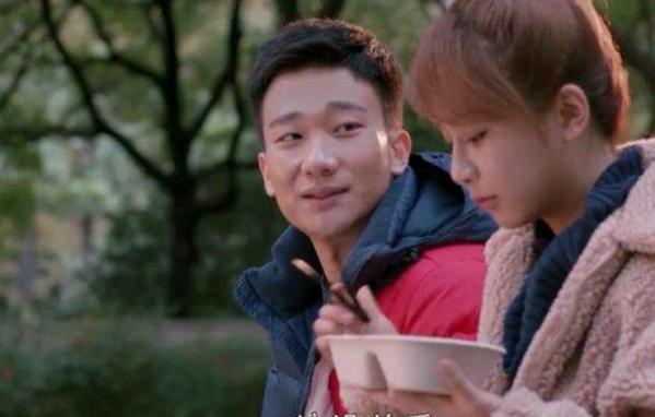 《欢乐颂》:我们都想成为安迪和曲筱绡,最后却都活成了邱莹莹