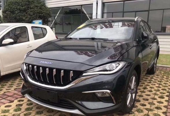 全新君马meet5惊艳亮相,车内还能k歌,车友:要火到没朋友了