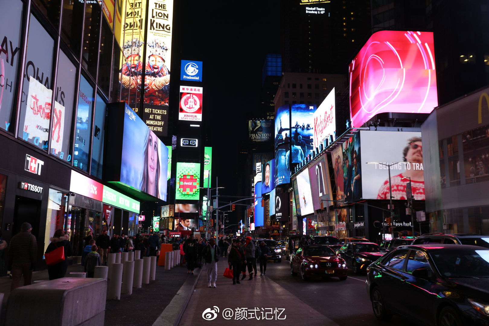 "世界的十字路口"(都市霓虹)一一时报广场