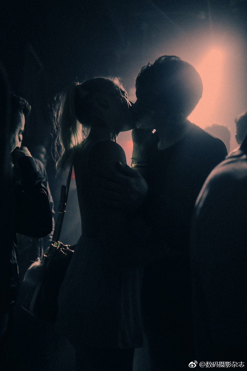 nomoreiloveyou一组来自karelchladek