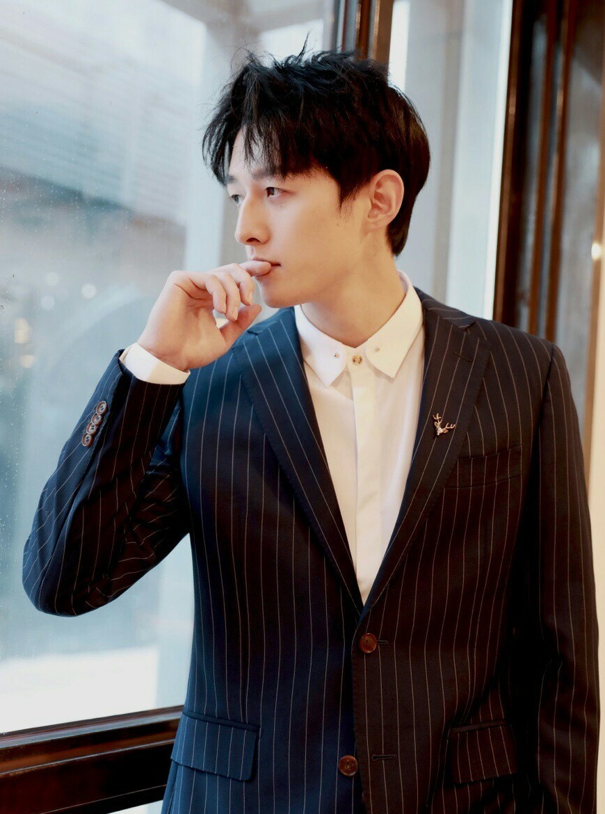 网友:傻大寻好帅