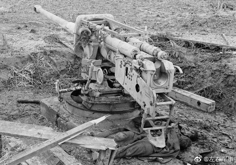 二战德军阵地上的一门88毫米反坦克炮