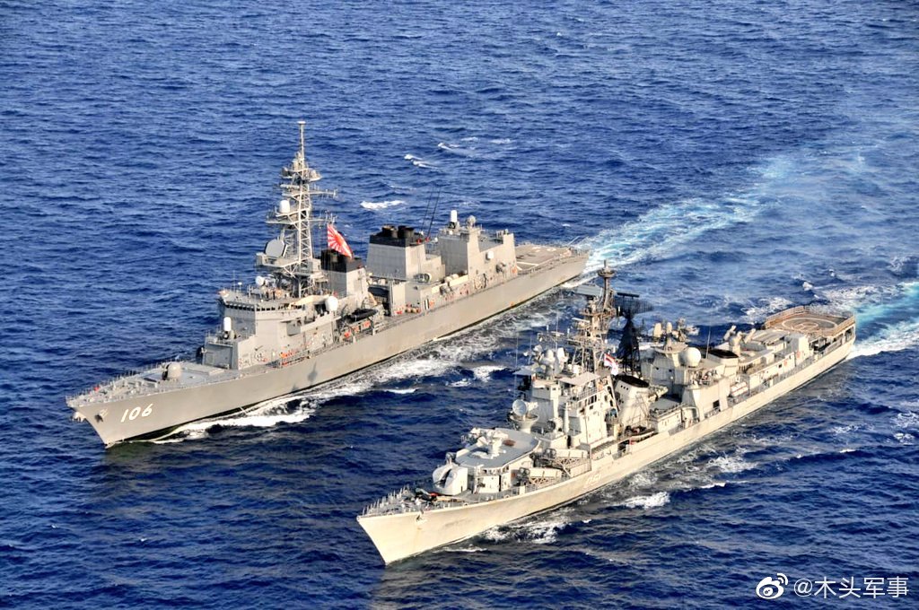 印度海军的"拉杰普特号"(ins rajput)导弹驱逐舰与日本海上自卫队的