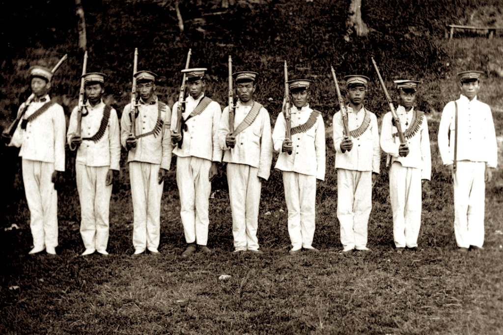 中国清末新军,1900年代.斯塔福德·弗朗西斯