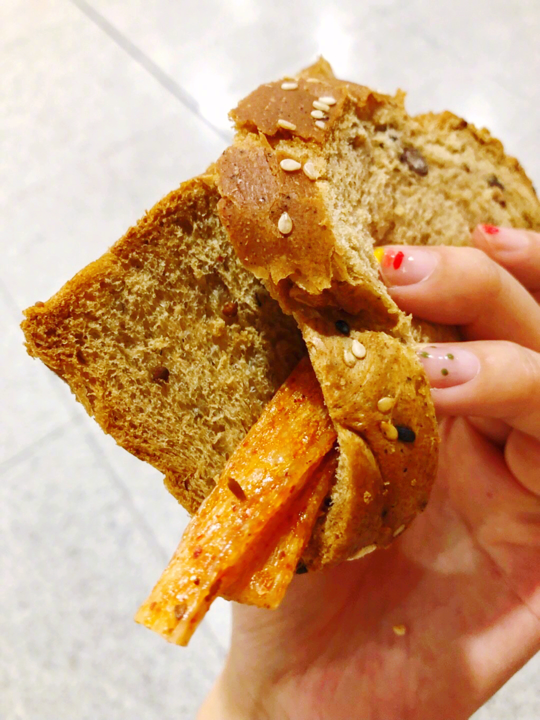 5毛钱的辣条升级成为米其林菲力牛排