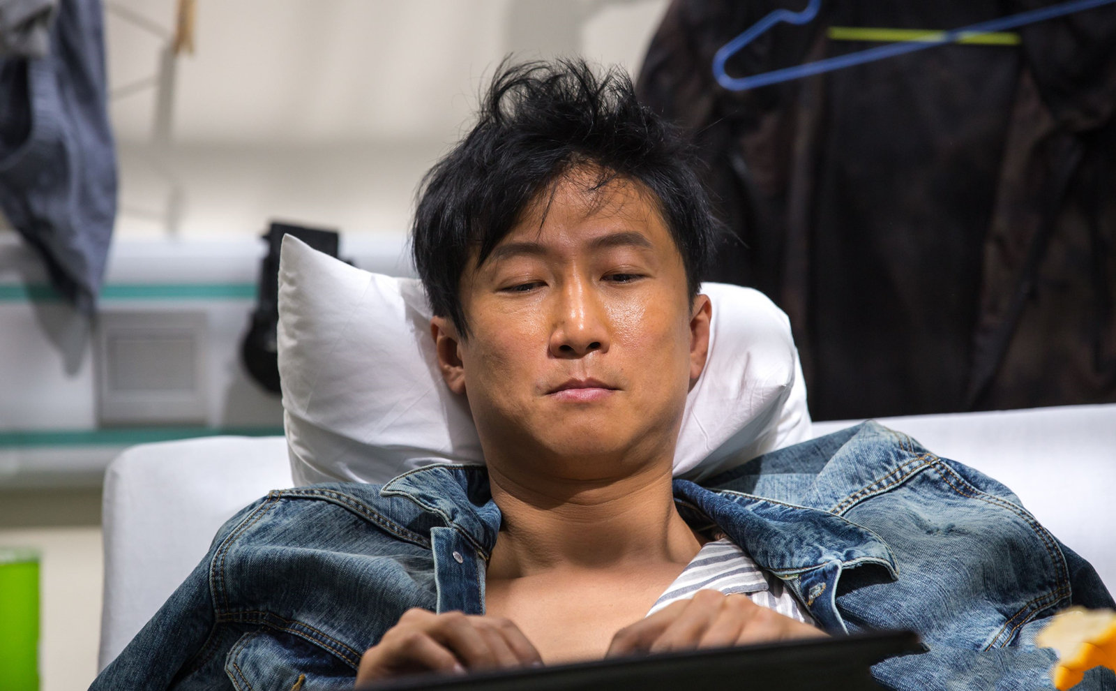 为什么洪金宝的长子洪天明一直不温不火呢?洪金宝给出了答案