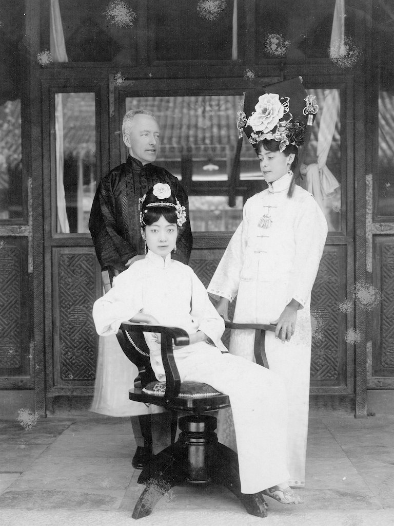 庄士敦私人相册,二十年代紫禁城生活|庄士敦|紫禁城|相册_新浪新闻