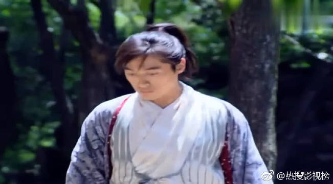 胡歌刘亦菲10年修成正果两人疑似公布恋情网