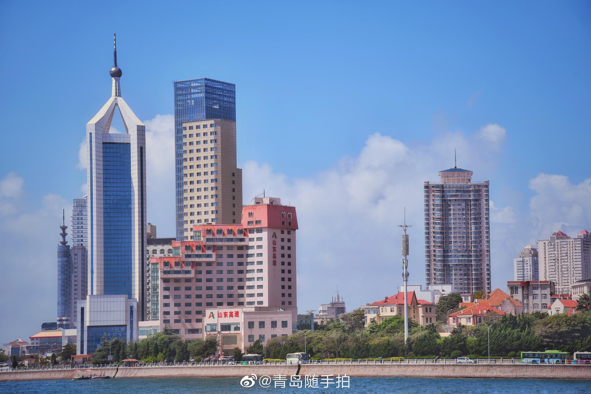 青岛火车站,泰山路,青岛旅游的起点,亦是终点;栈桥浴场,太平路