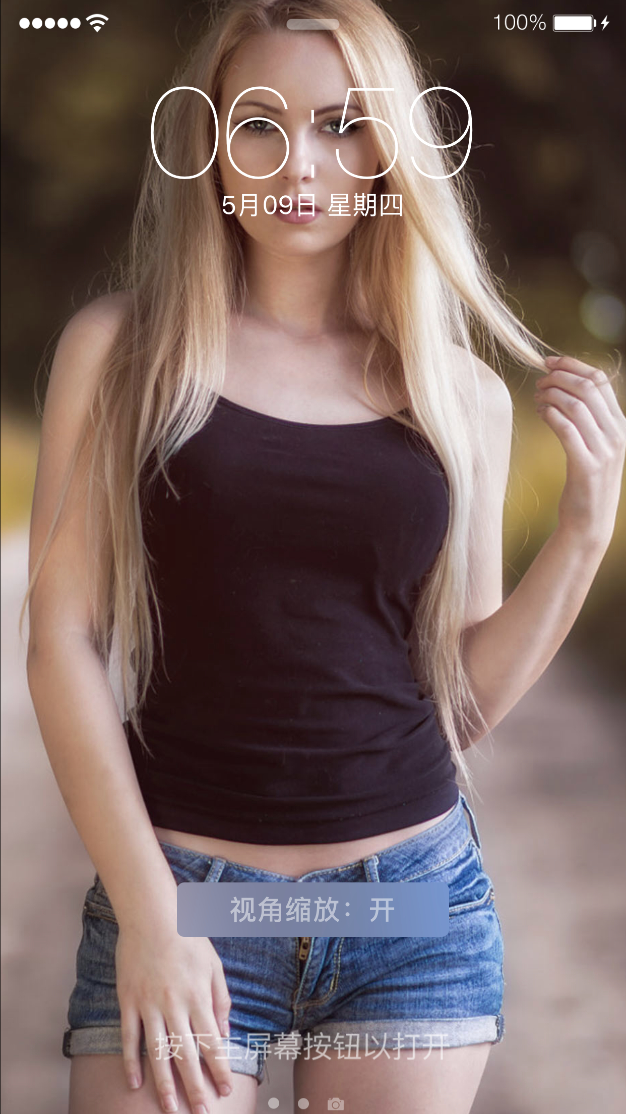 黄头发蓝眼睛神秘又迷人高清无码的壁纸关注评论就给你哦