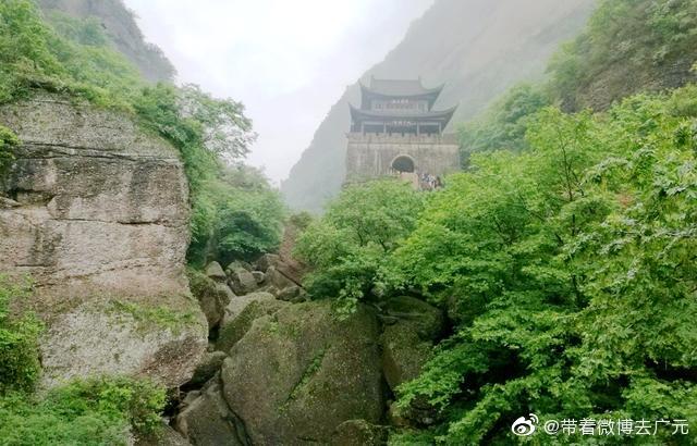 剑门关,有独有的自然风光与历史人文,你去过了|旅游线|自然风光|剑门关景区|剑阁|蜀道难_新浪新闻