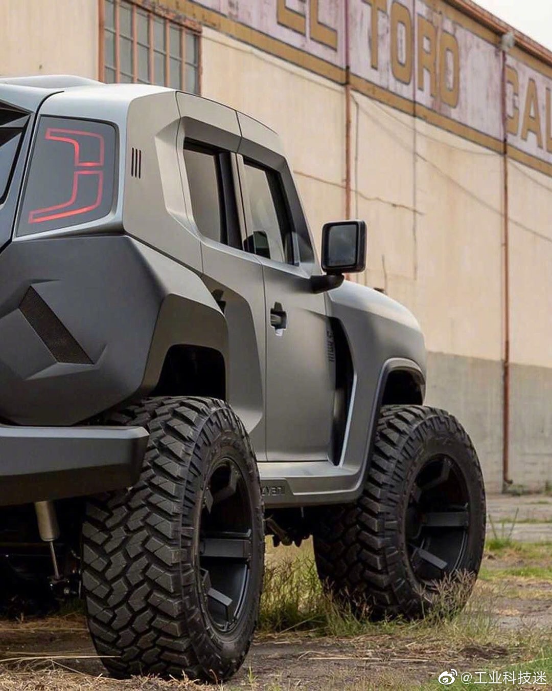 2020年rezvanitankx野兽级越野车让男人更狂野你会喜欢上吗