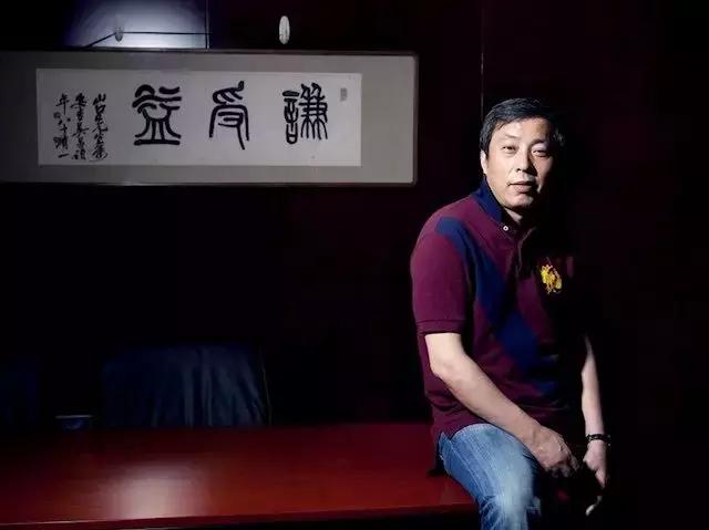 资本大佬刘益谦的神运作：左手2.8亿鸡缸杯饮茶，右手玩曲线上市__财经头条