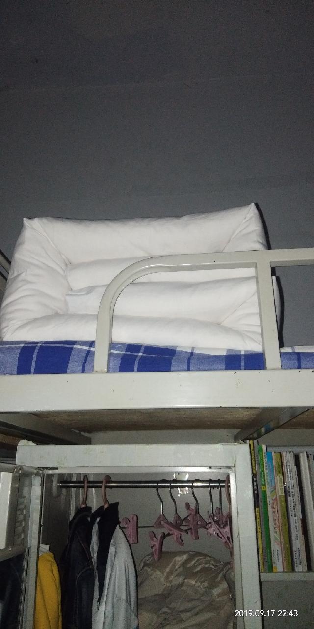 网友投稿:长春建筑学院,公共艺术学院奢岭校区