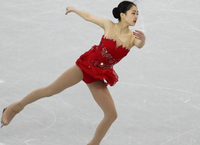 她是体坛第一美女, 曾因退赛而背负骂名, 如今23岁坐拥亿万资产