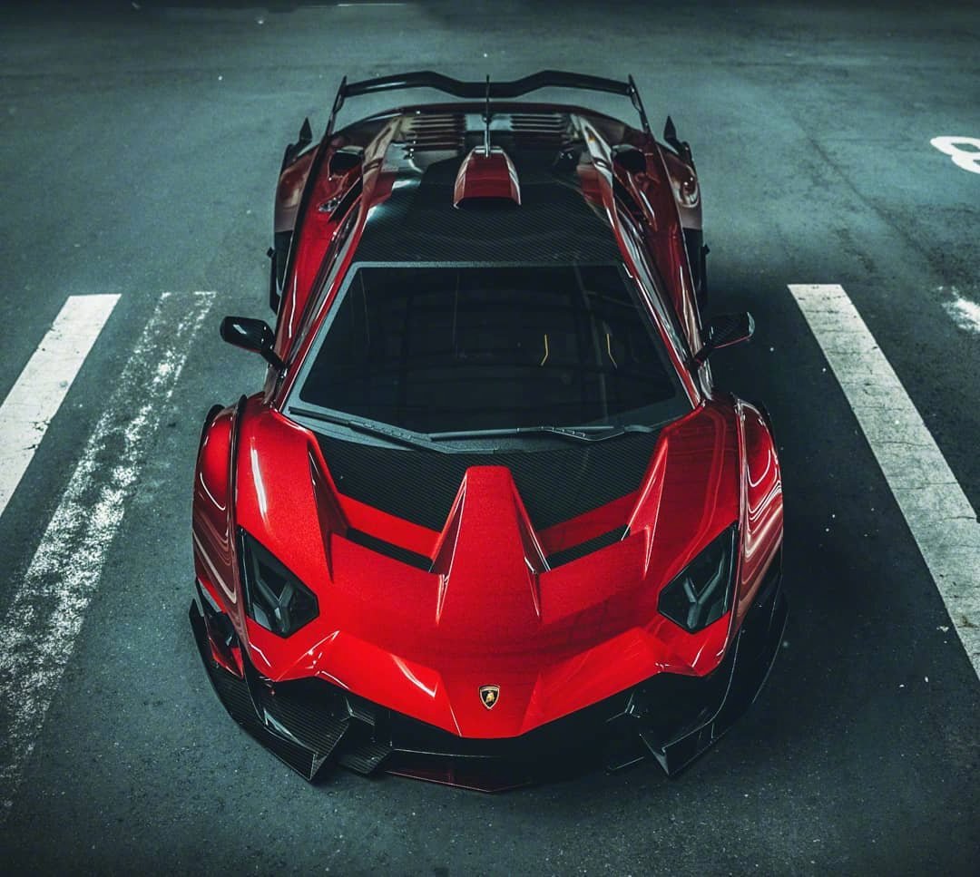 当兰博基尼sc18alstononeoff变异后是不是更加的残暴