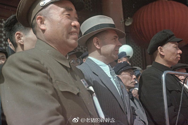 老照片｜解放军总司令朱德同志|朱德|总司令|解放军_新浪新闻