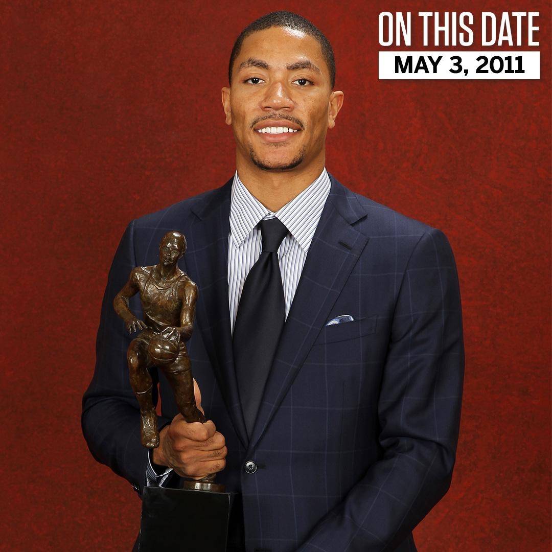 8年前的今天,22岁的罗斯成为nba历史上最年轻的mvp.