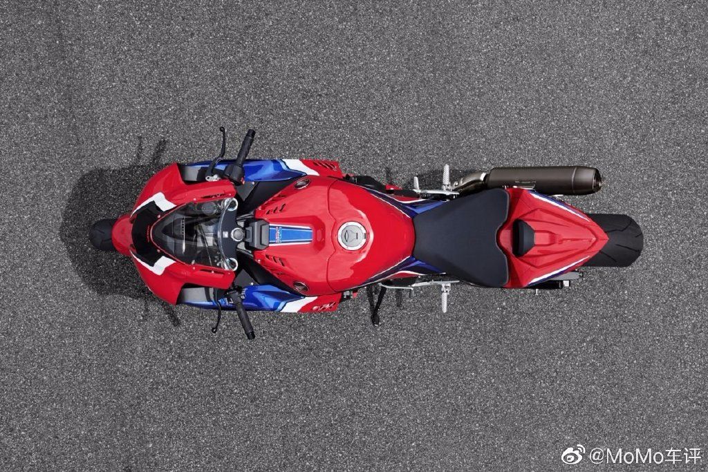 火刃再临!四缸999cc/217马力,全新本田CBR1000RR-R Fireblade