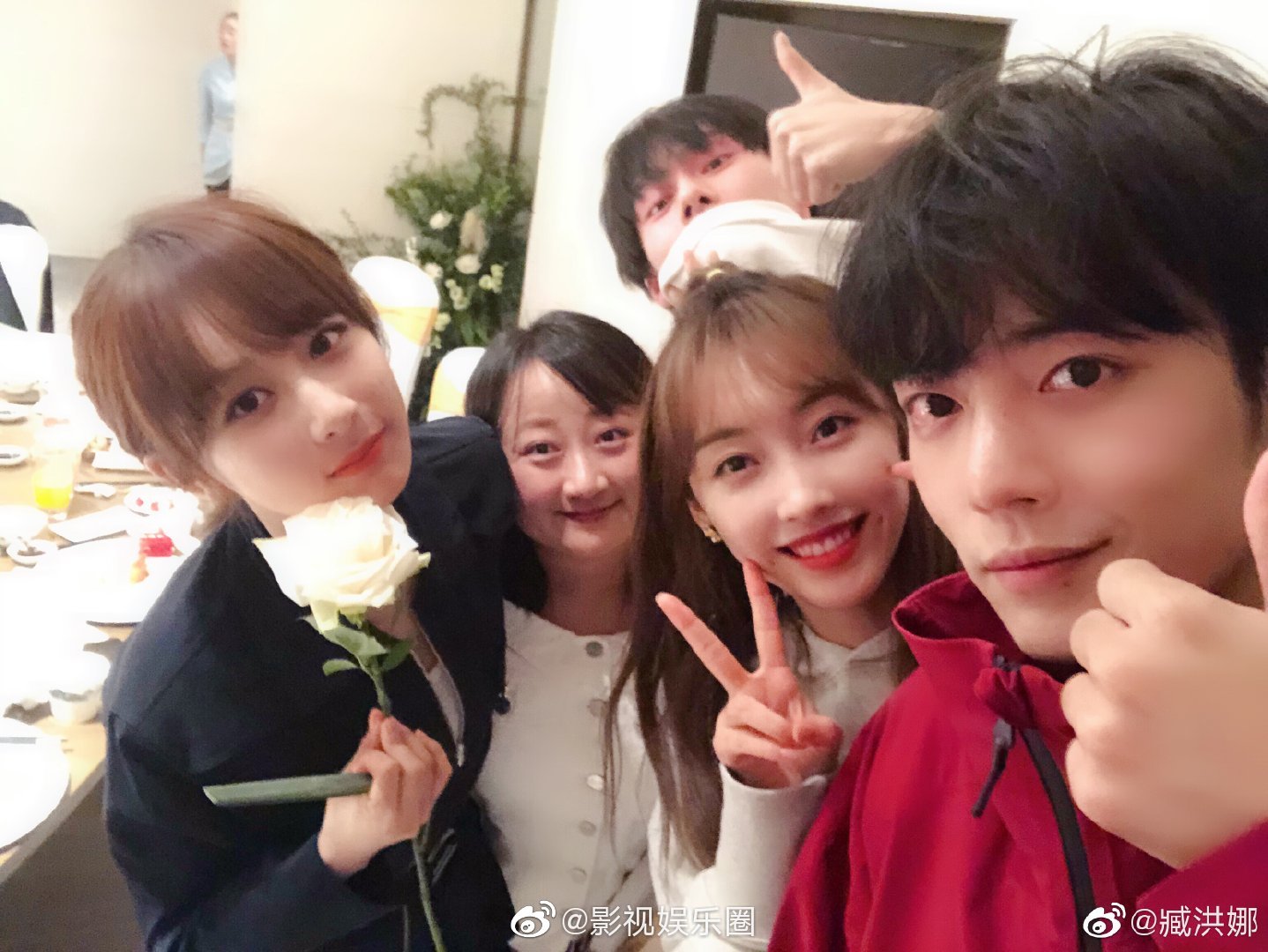 云梦三姐弟一起庆生,还有杨紫也在,老朋友依然在,又相识了新朋友|云梦