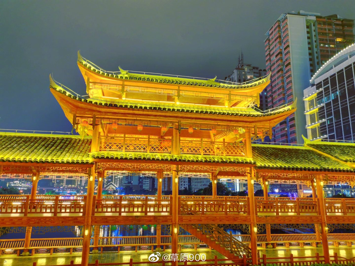 都匀市西山大桥建于1966年