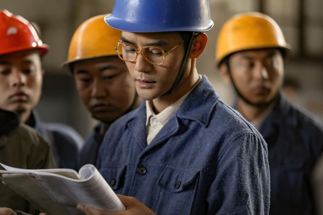 王凯为了大江大河减重14斤还有一件事情更加不可思议