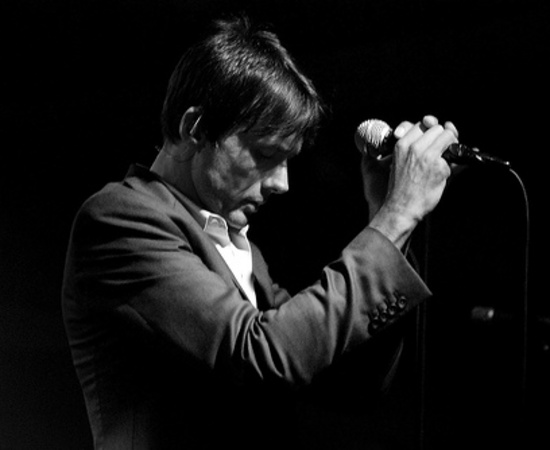 今天是suede主唱brett anderson的51岁生日