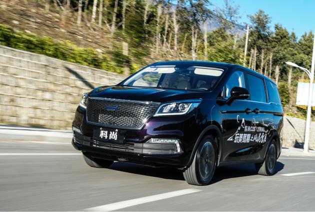 少花钱也能多办事 试驾长安欧尚cosmos-新浪汽车