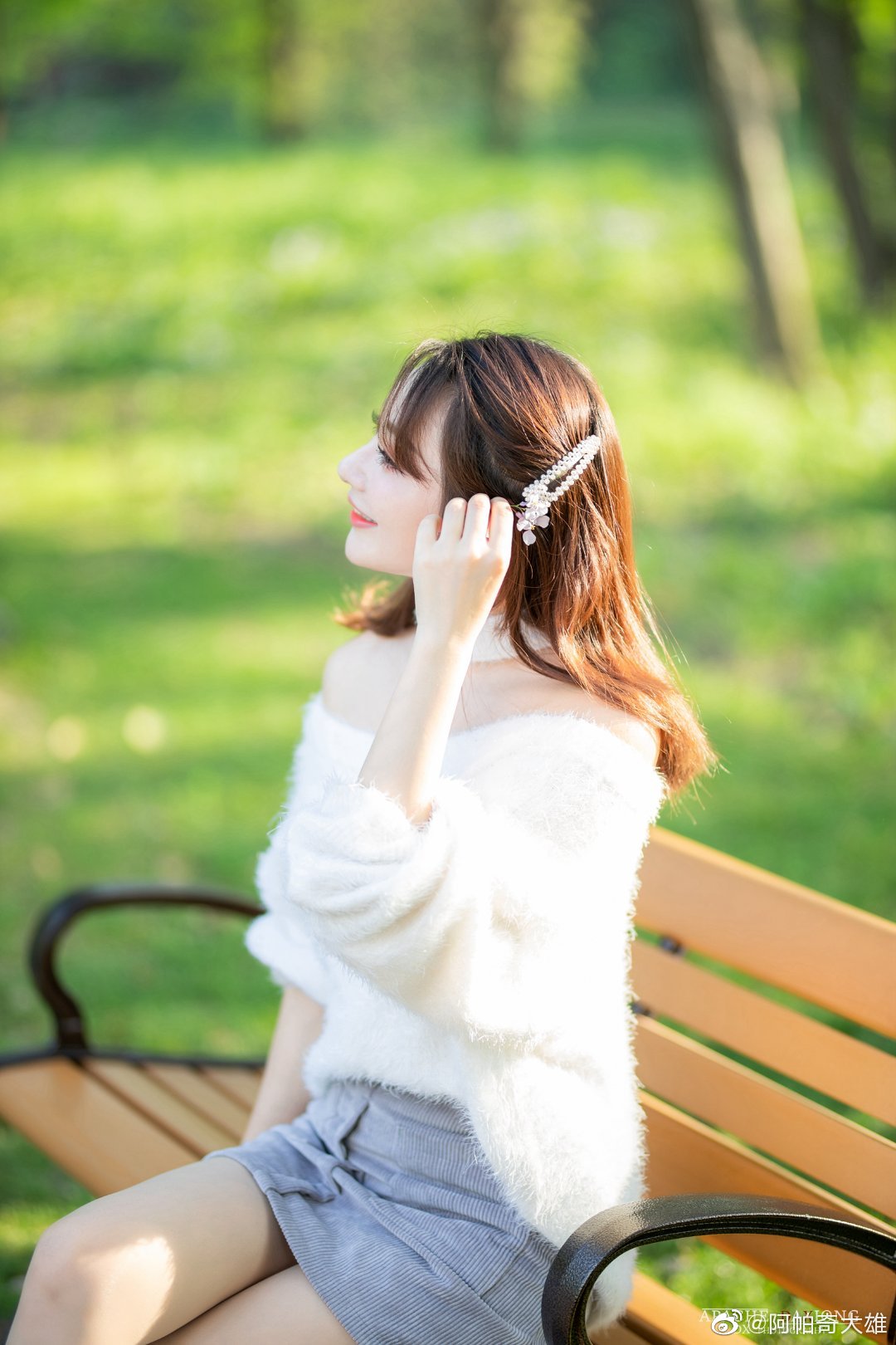 阳光明媚的一天模特超级大霉女摄影阿帕奇大雄