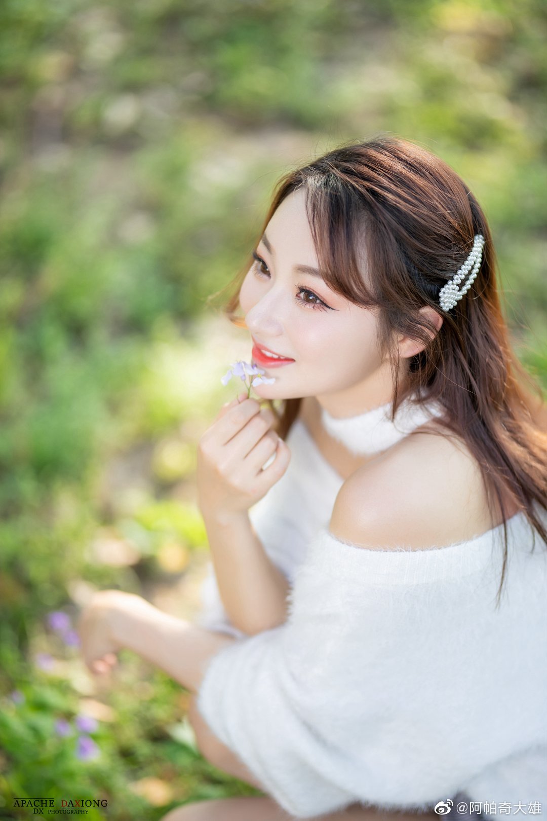 阳光明媚的一天模特超级大霉女摄影阿帕奇大雄