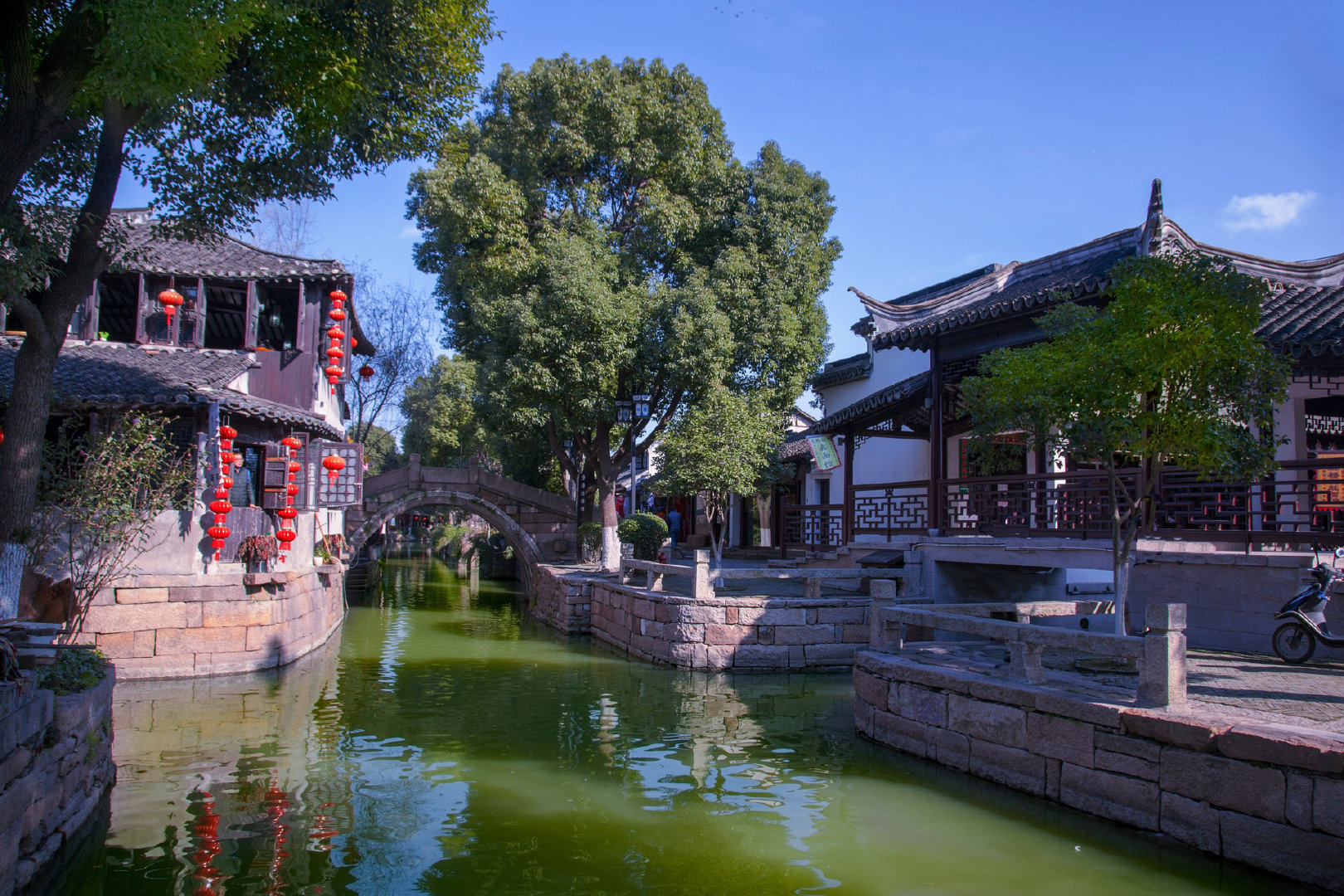 距离苏州最近的古镇之一,位列江南六大古镇与周庄齐名