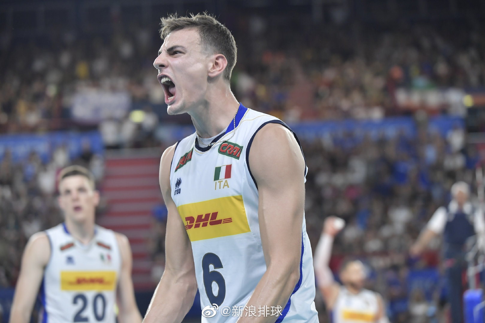 意大利男排3-2澳大利亚(21-25,25-19,24-26,25-17,15-13) 意大