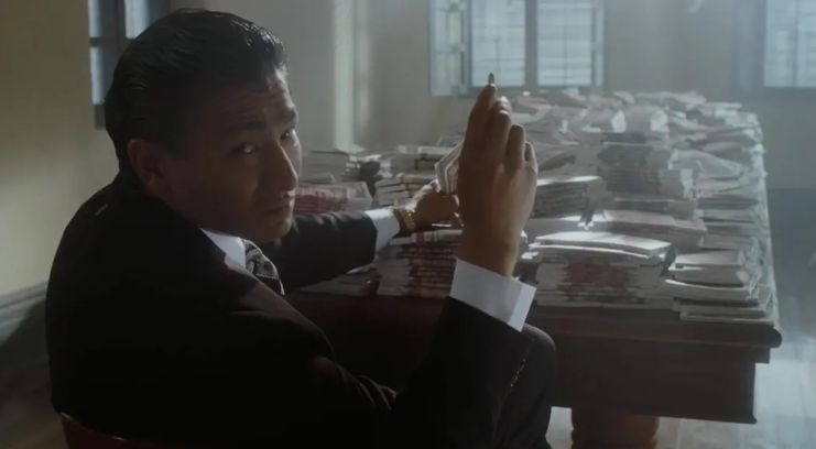 刘德华饰演的堕落青年,今天依旧经典|雷洛|大人物|堕落_新浪新闻