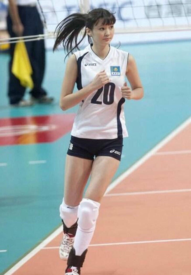 哈萨克斯坦新一代排球女神艾媞博柯娃莎宾娜altynbekovasabina