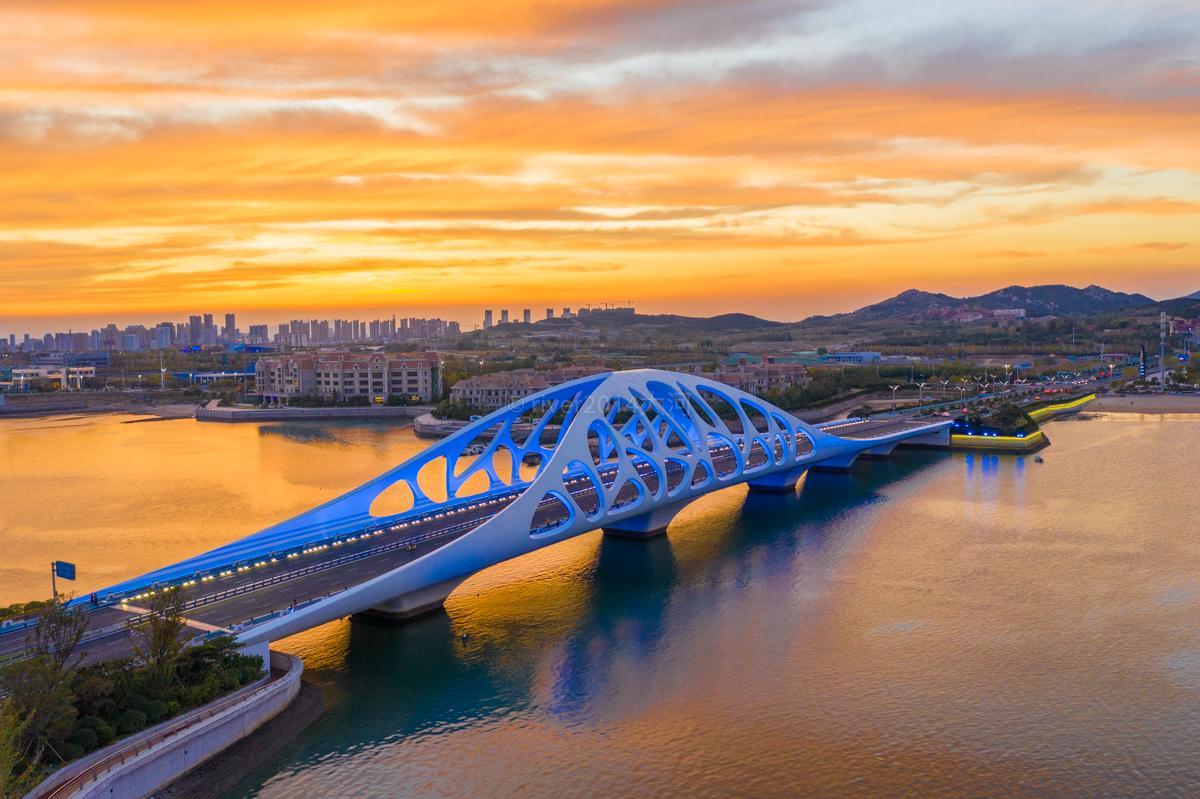 青岛星光岛一座人工填海建成的小岛靠颜值征服游客