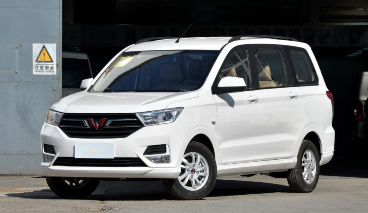 被400万人的选择所打动,我也准备入手五菱宏光了!-新浪汽车