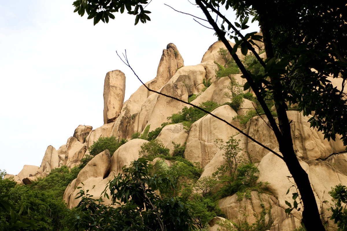嵖岈山怪石嶙峋藏满玄机据说唐僧师徒经过这里