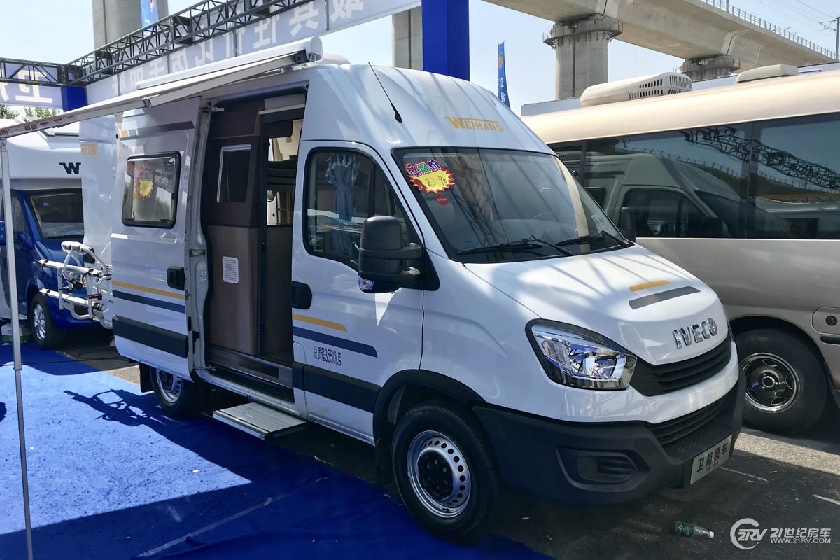 内饰惊喜不断 3款采用国产依维柯欧胜底盘布局b型房车年终盘点