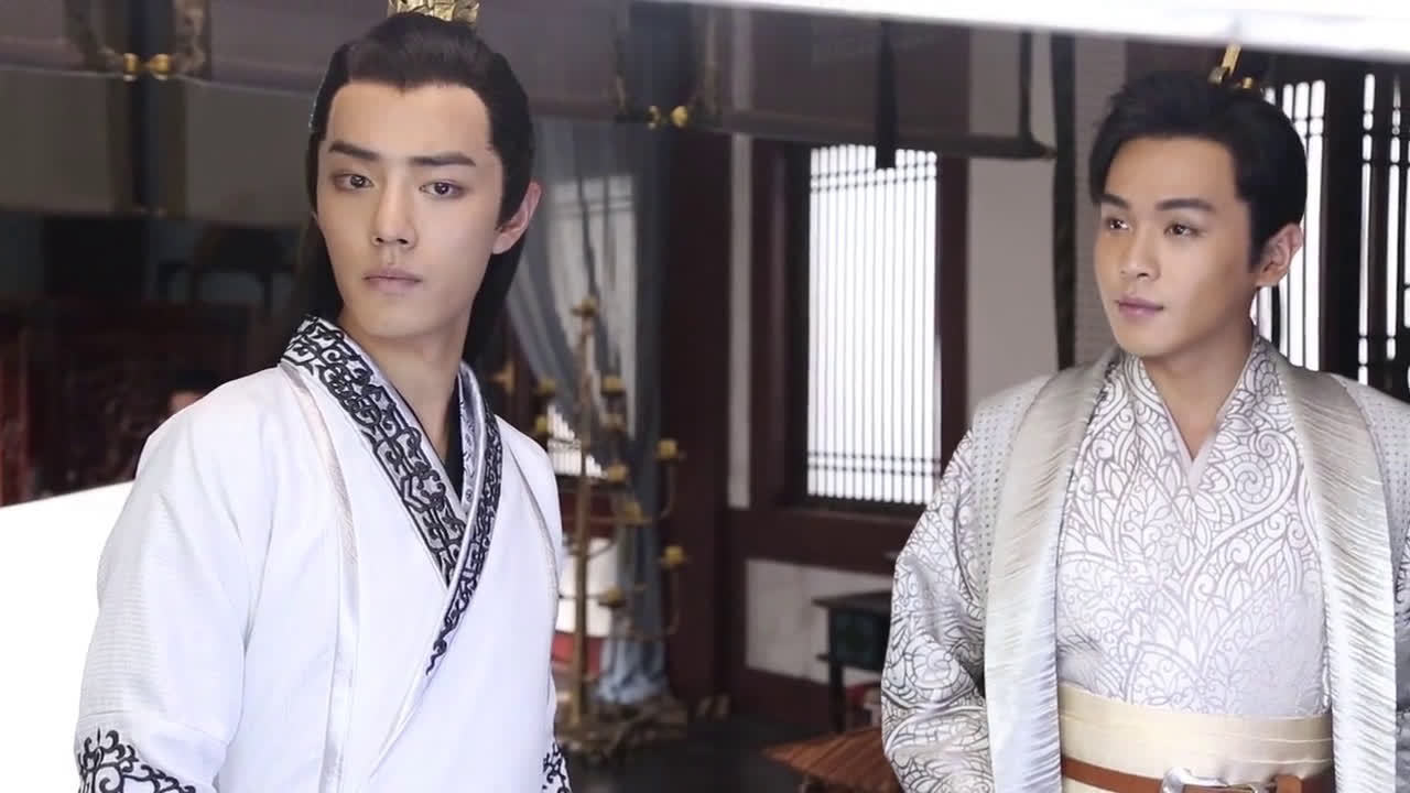 《电视剧庆余年 》花絮:张若昀肖战片场互动,小言公子可爱日常