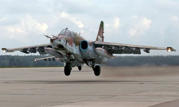 俄战机重新部署叙利亚,昔日盟友同室操戈,美方乐见其成!