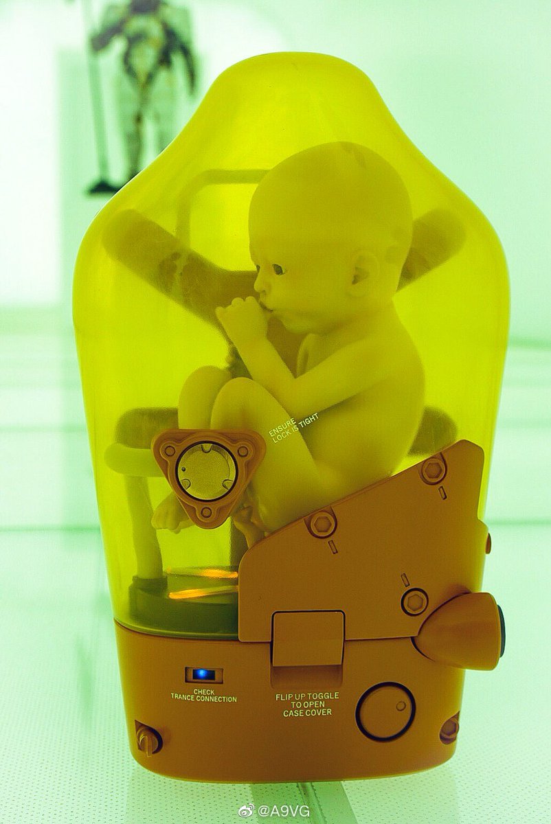 《死亡搁浅》典藏版的特典布里吉婴育婴藏模型是由千