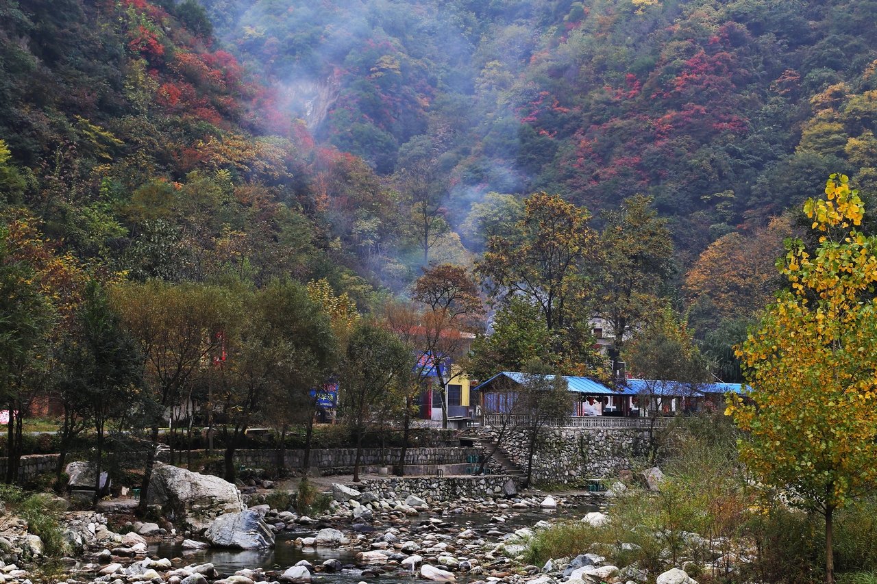 太平森林公园隶属于秦岭山脉,坐落于西安太平峪口,环境幽美