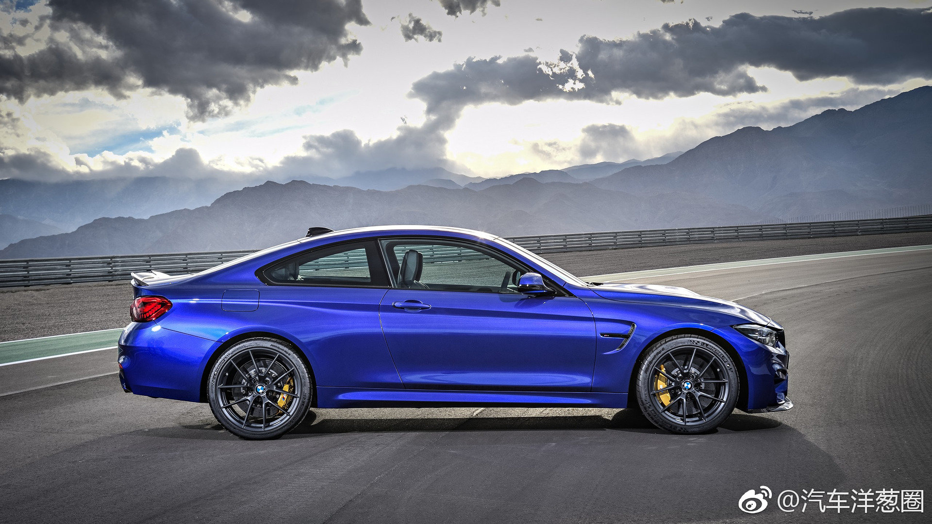 2018bmwm4cs不简单的蓝精灵