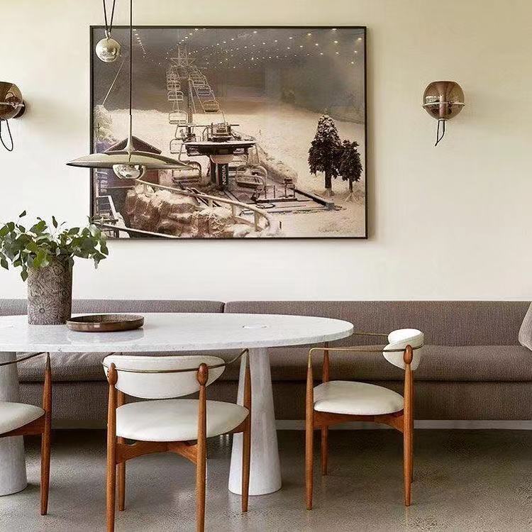 该展览强调50年代和60年代意大利建筑师 设计师在工作中产生的矛盾和 该展览强调50年代和60年代意大利建筑师 设计师在工作中产生的矛盾和