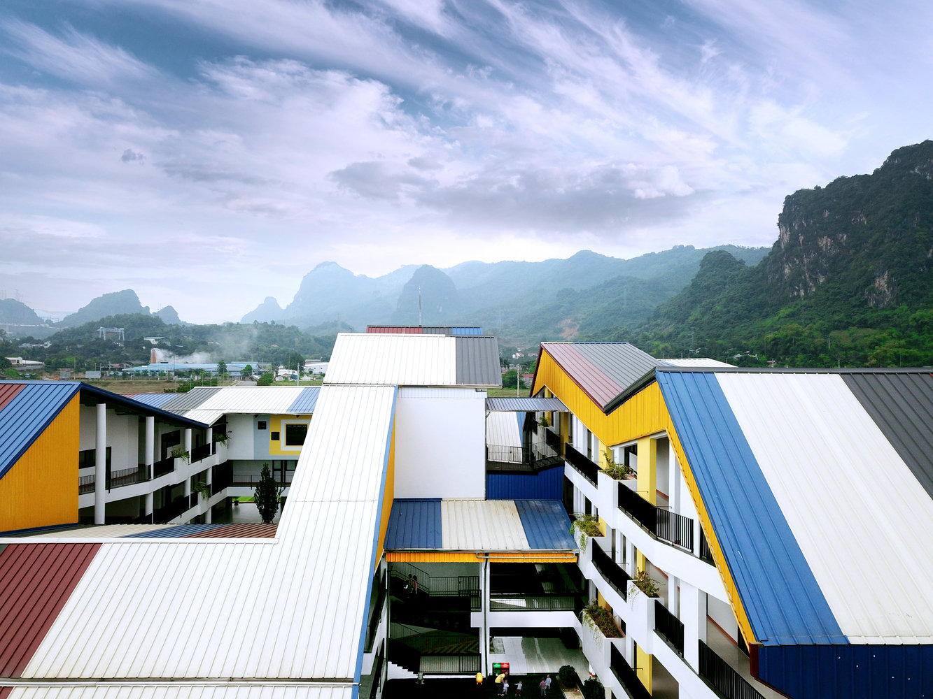 Da Hop幼儿园 小学丨1 1 2 Architects Da Hop幼儿园 小学丨1 1 2 Architects