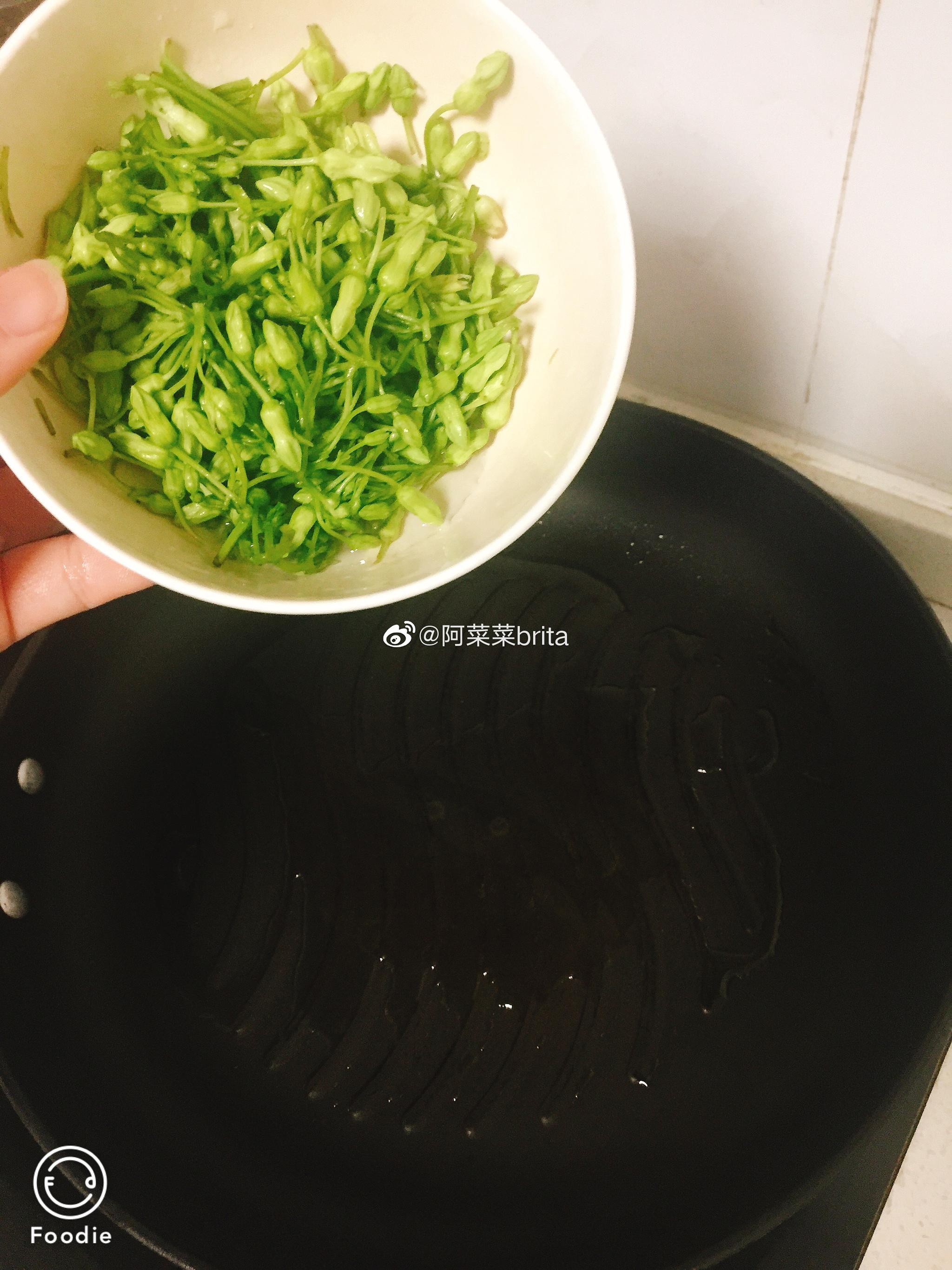 夜香花炒蛋